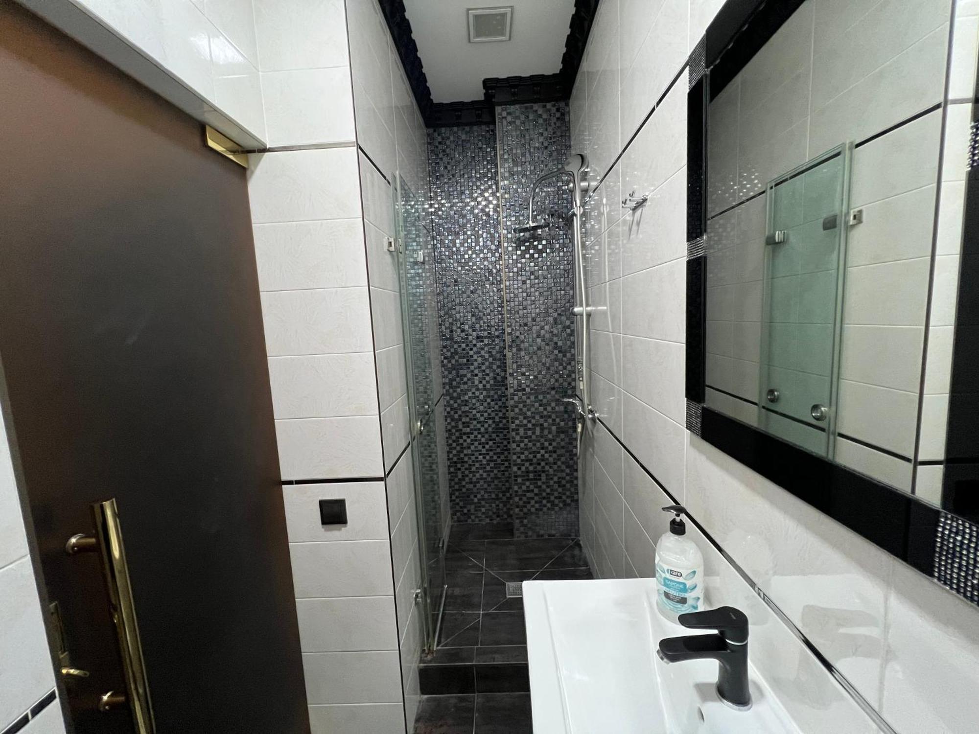 Center Apartment 基希讷乌 外观 照片