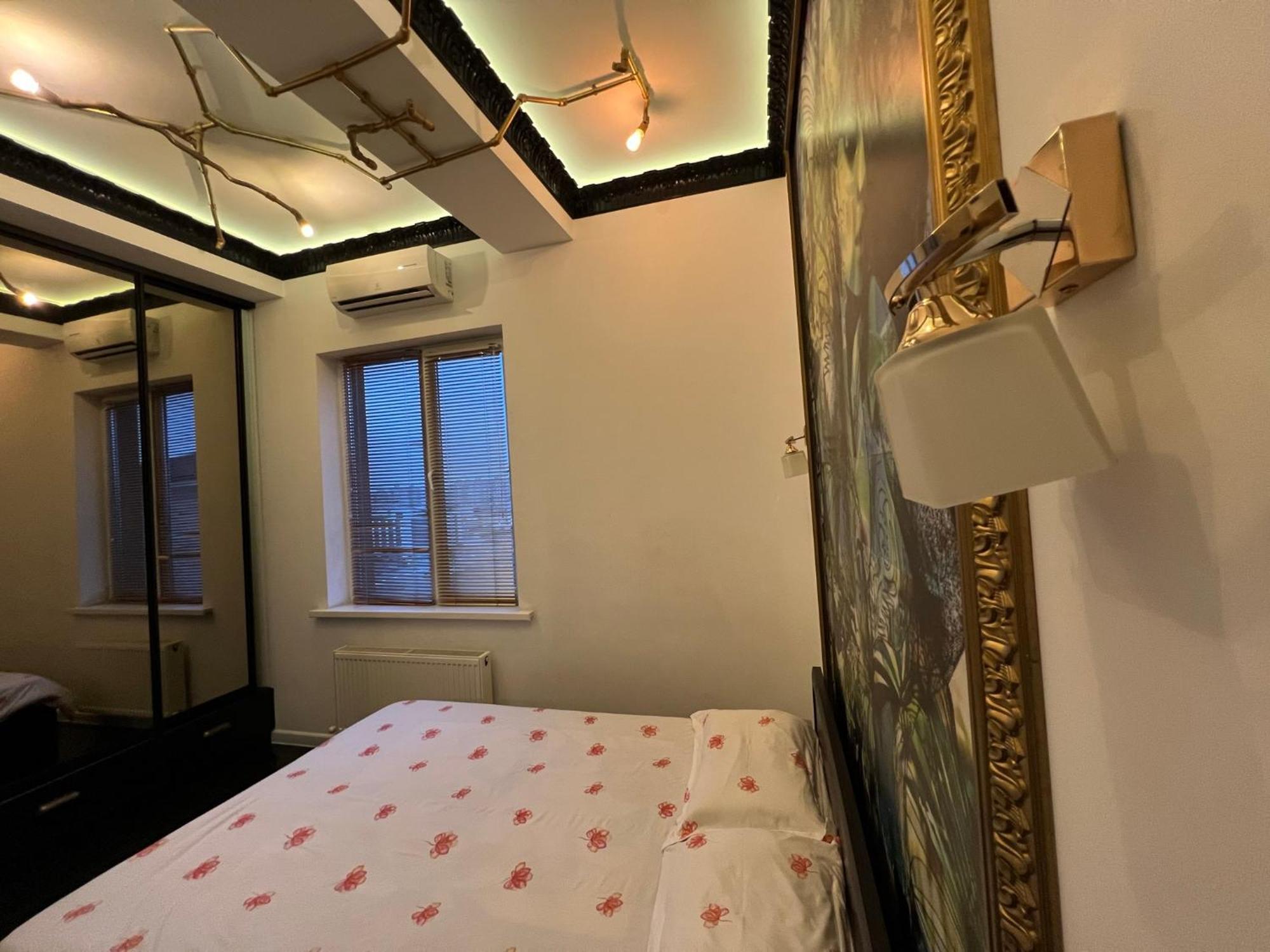 Center Apartment 基希讷乌 外观 照片